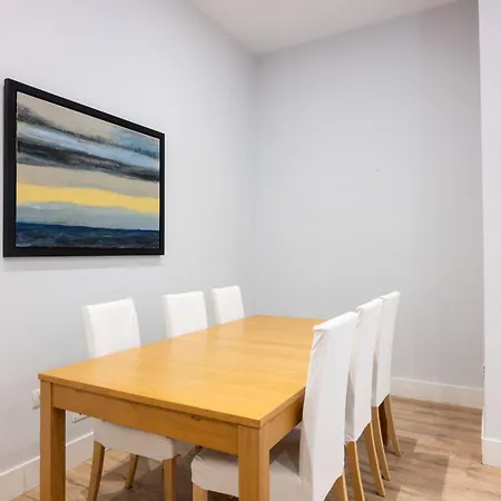 Centrico Duplex Con Parking Feriehus *