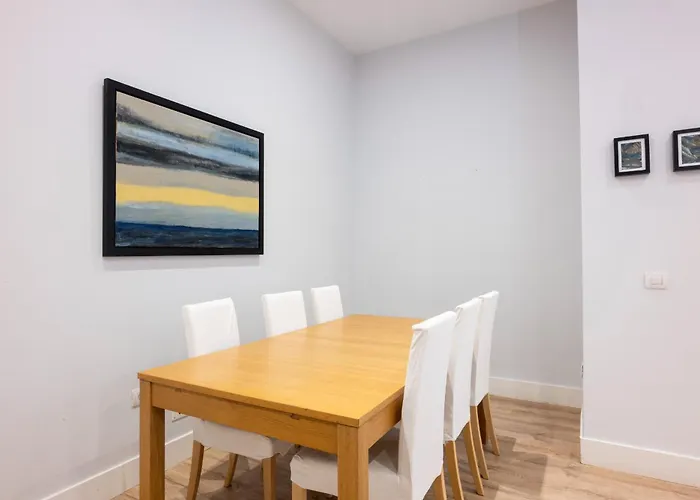 Centrico Duplex Con Parking Feriehus *